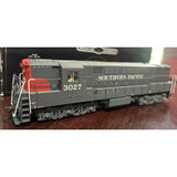 HO Scale Atlas 10002240 Southern Pacific #3027 Trainmaster Gold Series DCC w/sou