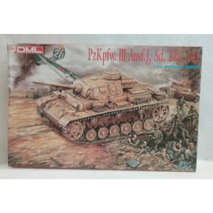 1/35 Scale DML 9011 PzKpfw III Ausf j Sd Kfz 141