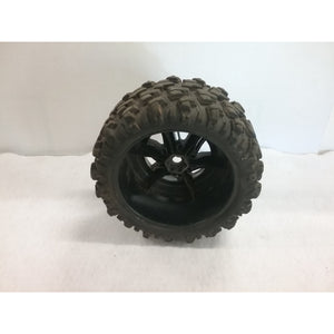 1 - X-Maxx Tire & Rim - rim cracked/repairable