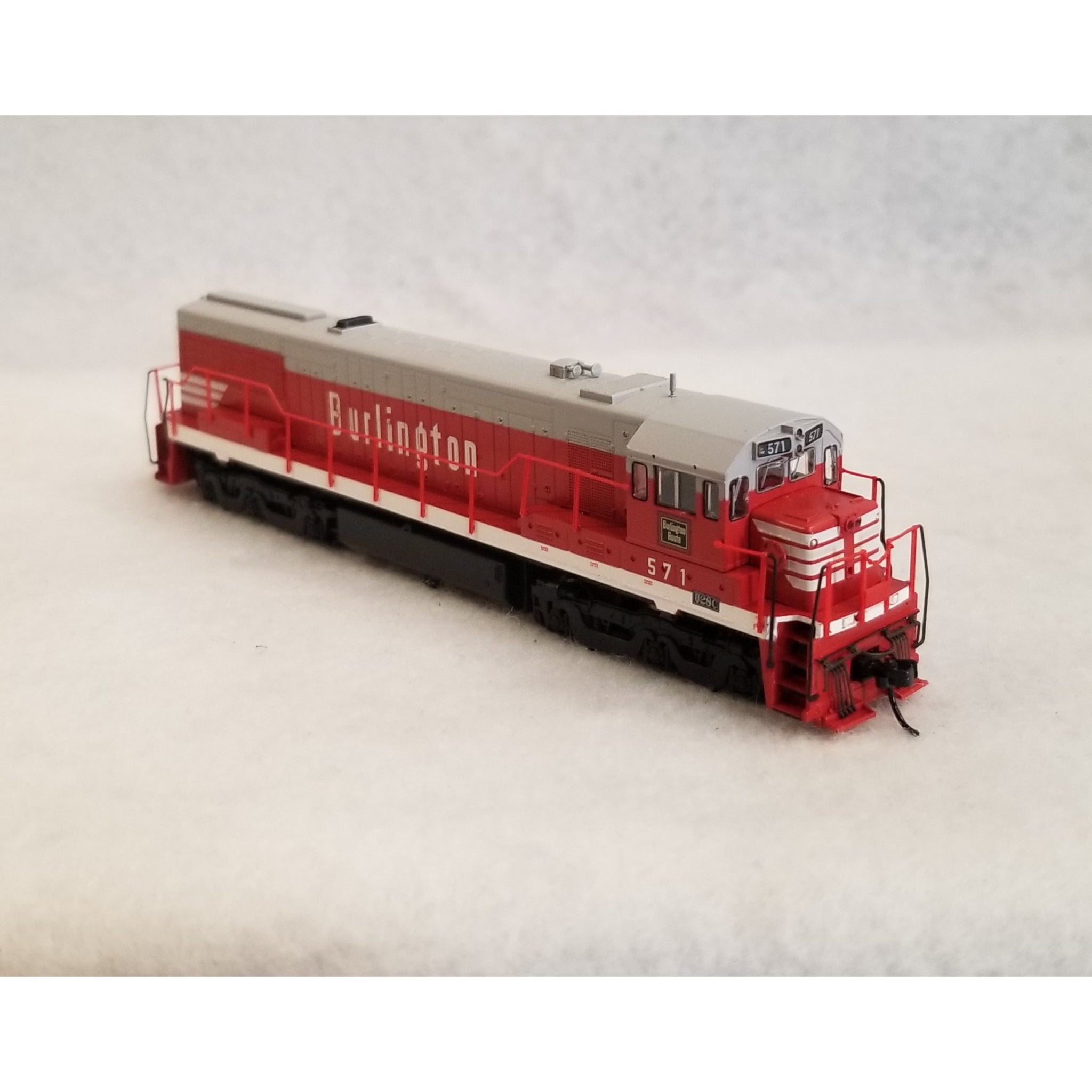 N Scale Arnold No.HN2311 Chicago Burlington And Quincy Locomotive #571 –  Swasey's Hardware & Hobbies