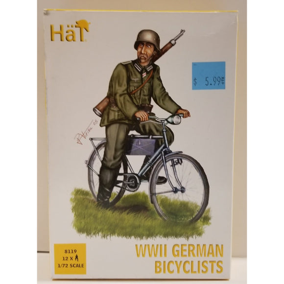 1/72 Scale HäT 8119 WWII German Bicyclists (12)