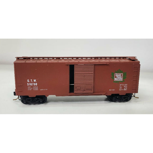 N Scale Micro Trains GTW 516798 Box Car