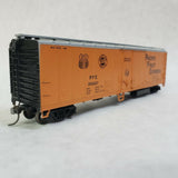 Athearn HO Scale 50' Pacific Fruit Express Smooth Side Reefer