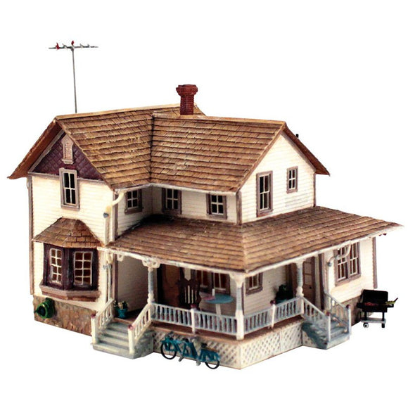 PF5196 HO KIT Corner Porch House