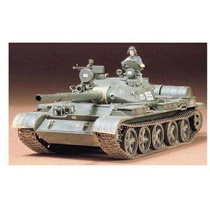 1/35 Russian T-62A Tank Plastic Model